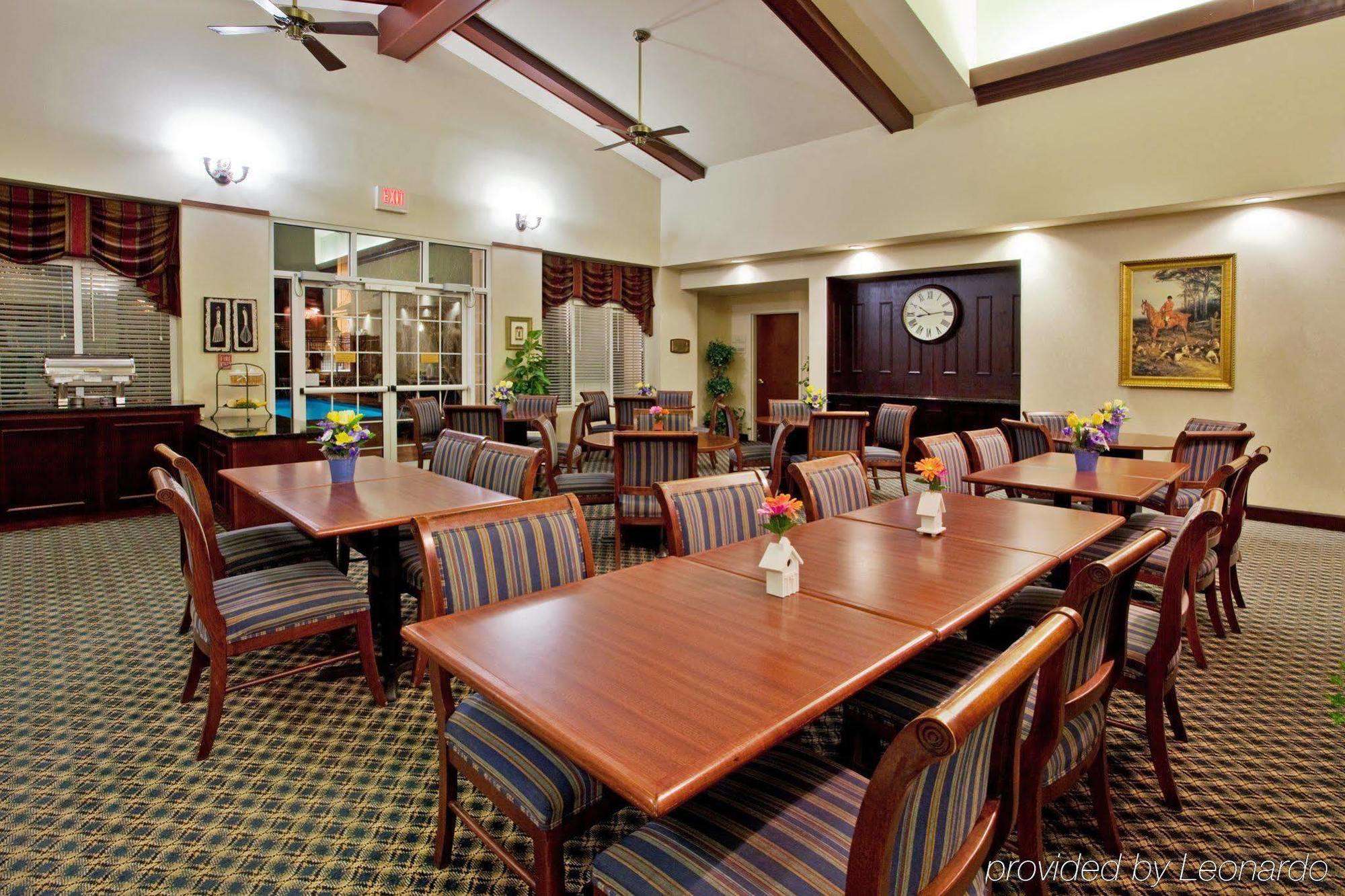 Holiday Inn Hotel&Suites Peachtree City, an IHG Hotel Buitenkant foto